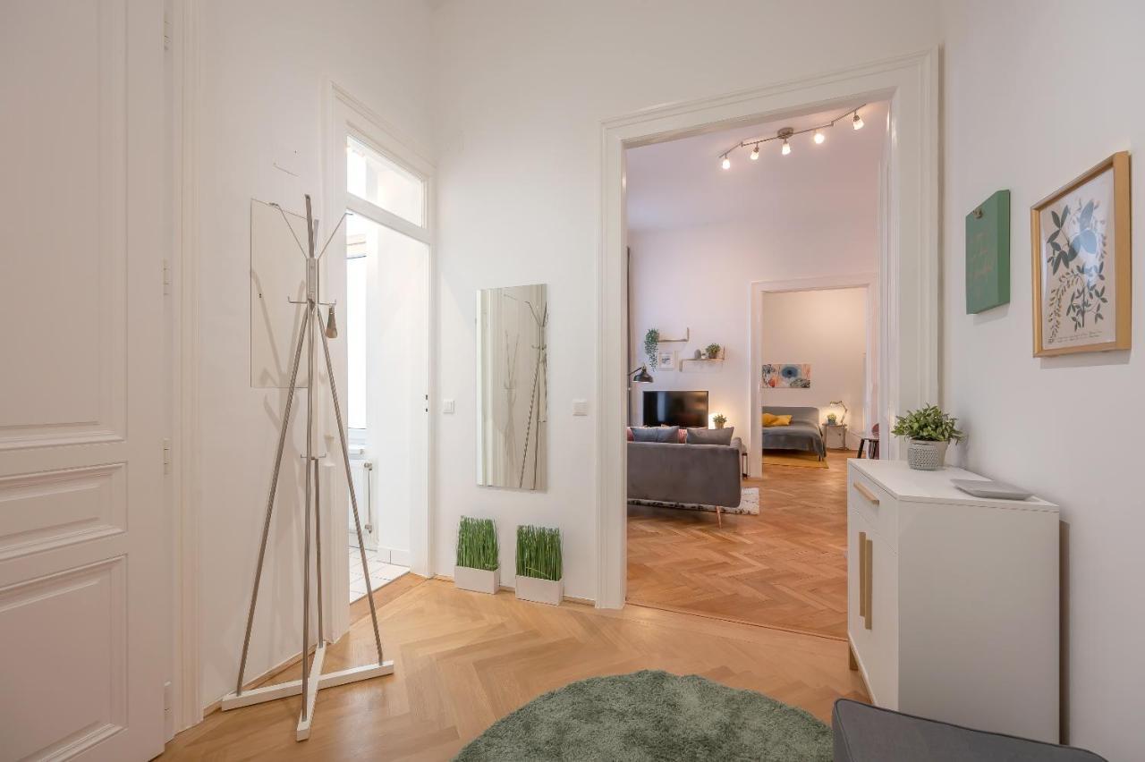 Cosy City Center Apartment Wien Eksteriør billede