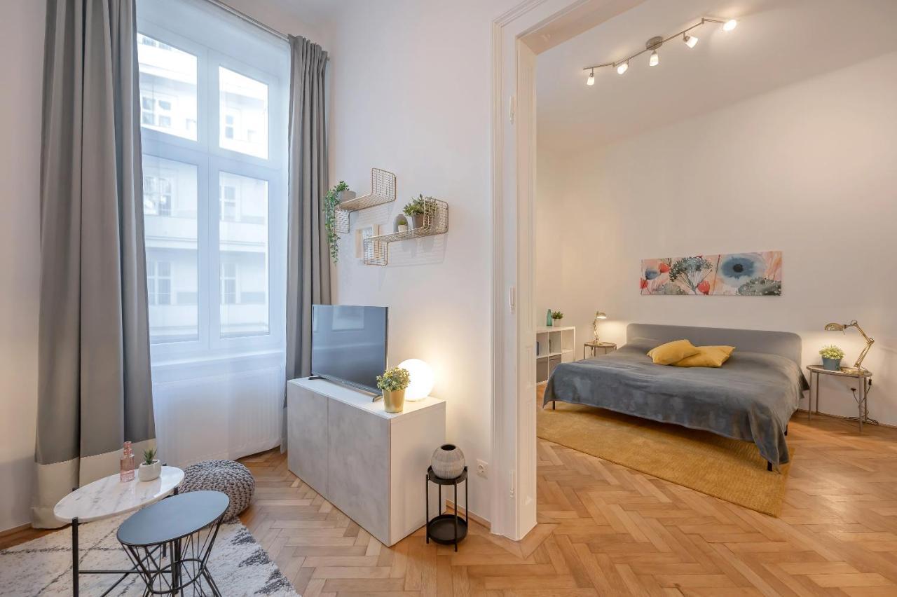 Cosy City Center Apartment Wien Eksteriør billede